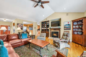 Luxe Mountain 4BR 4BA Private Home